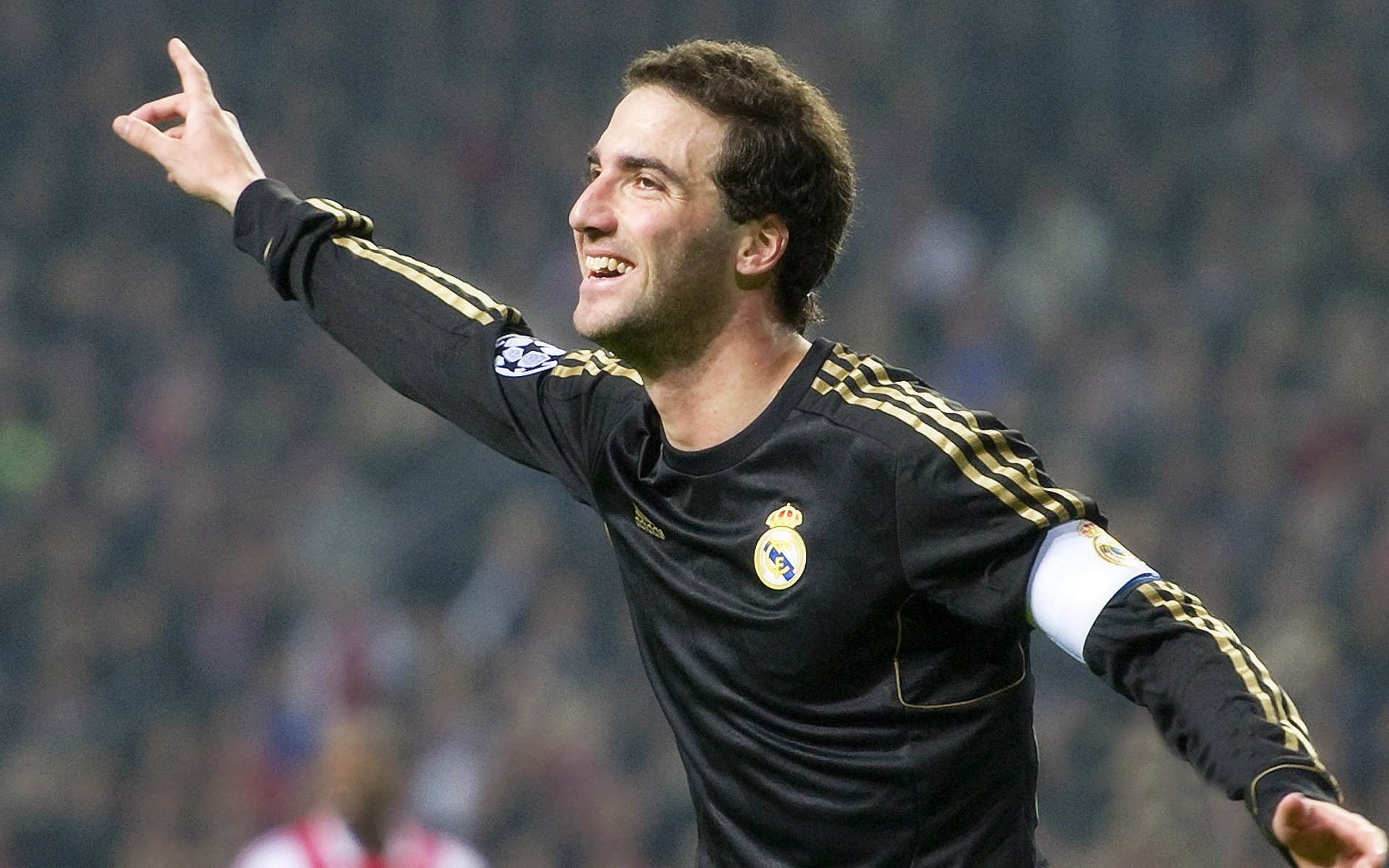 意甲焦点战之夜，孙兴慜打出统治级数据，亚洲之光闪耀亚平宁