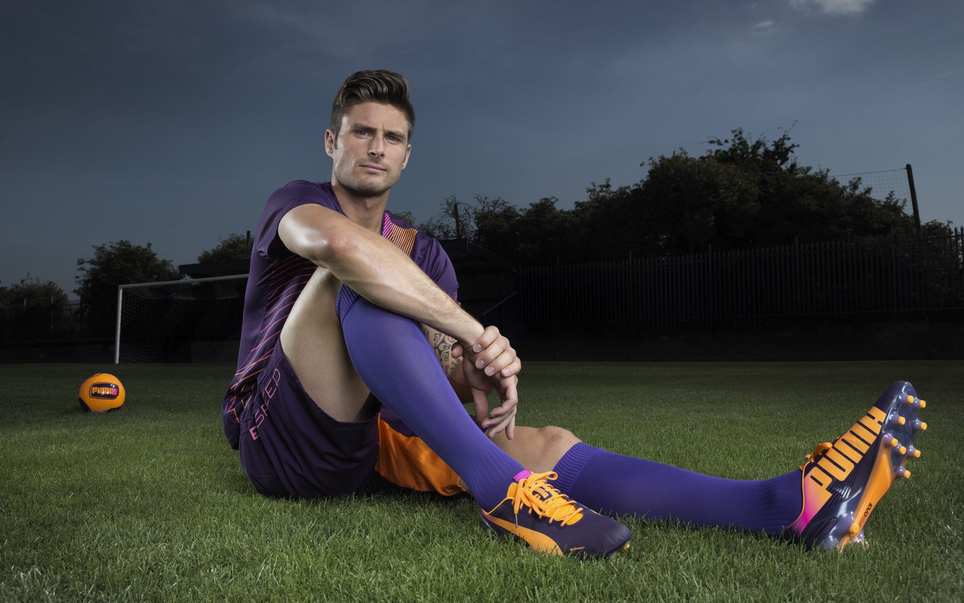 东决关键战焦点战，当洪都拉斯制霸巴萨成为战术教科书